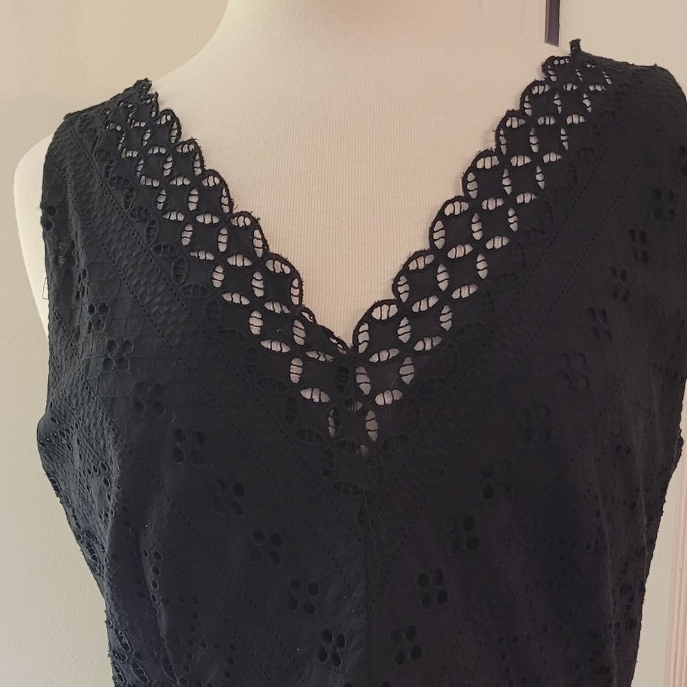Elegant Black sleeveless Dress size 10